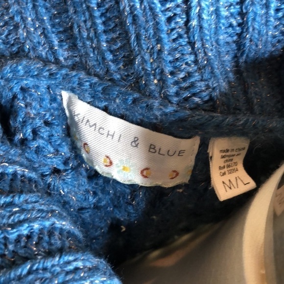 Kimchi & Blue For Anthropologie Light Blue and Gold Thread Crocheted Cape Poncho - Picture 5 of 8